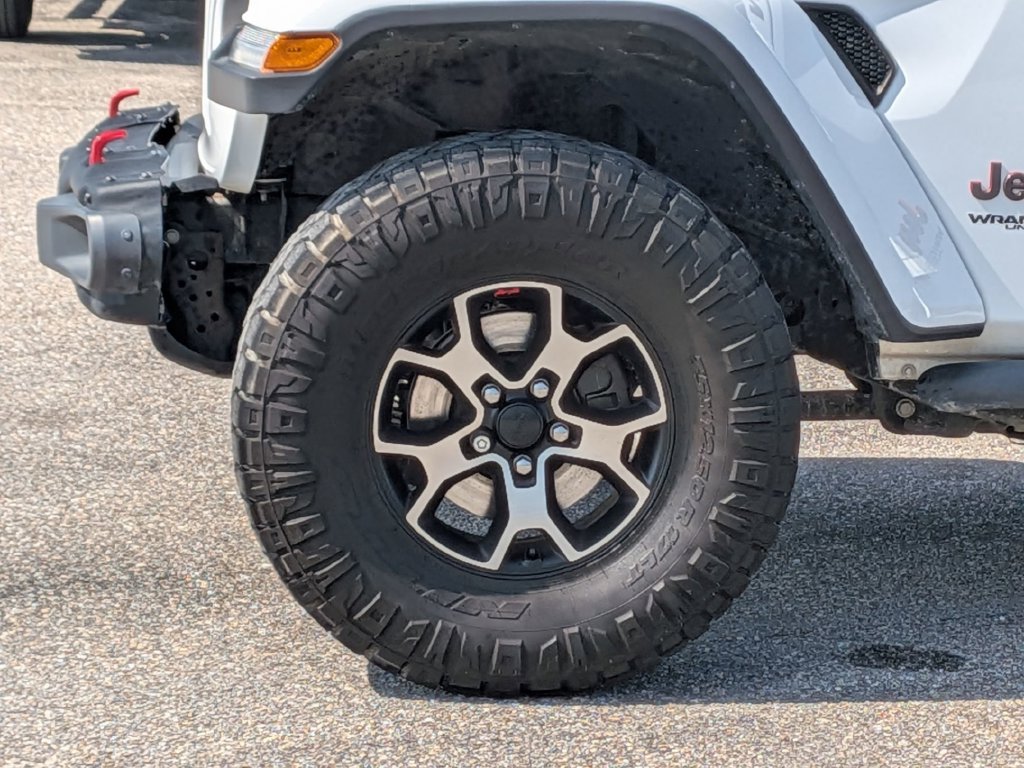 Used 2019 White Jeep Unlimited Rubicon image 11