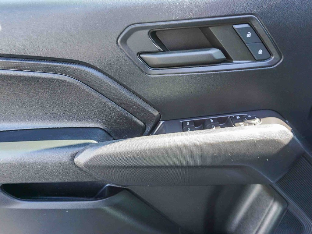 Used 2023 White Chevrolet Trail Boss image 18
