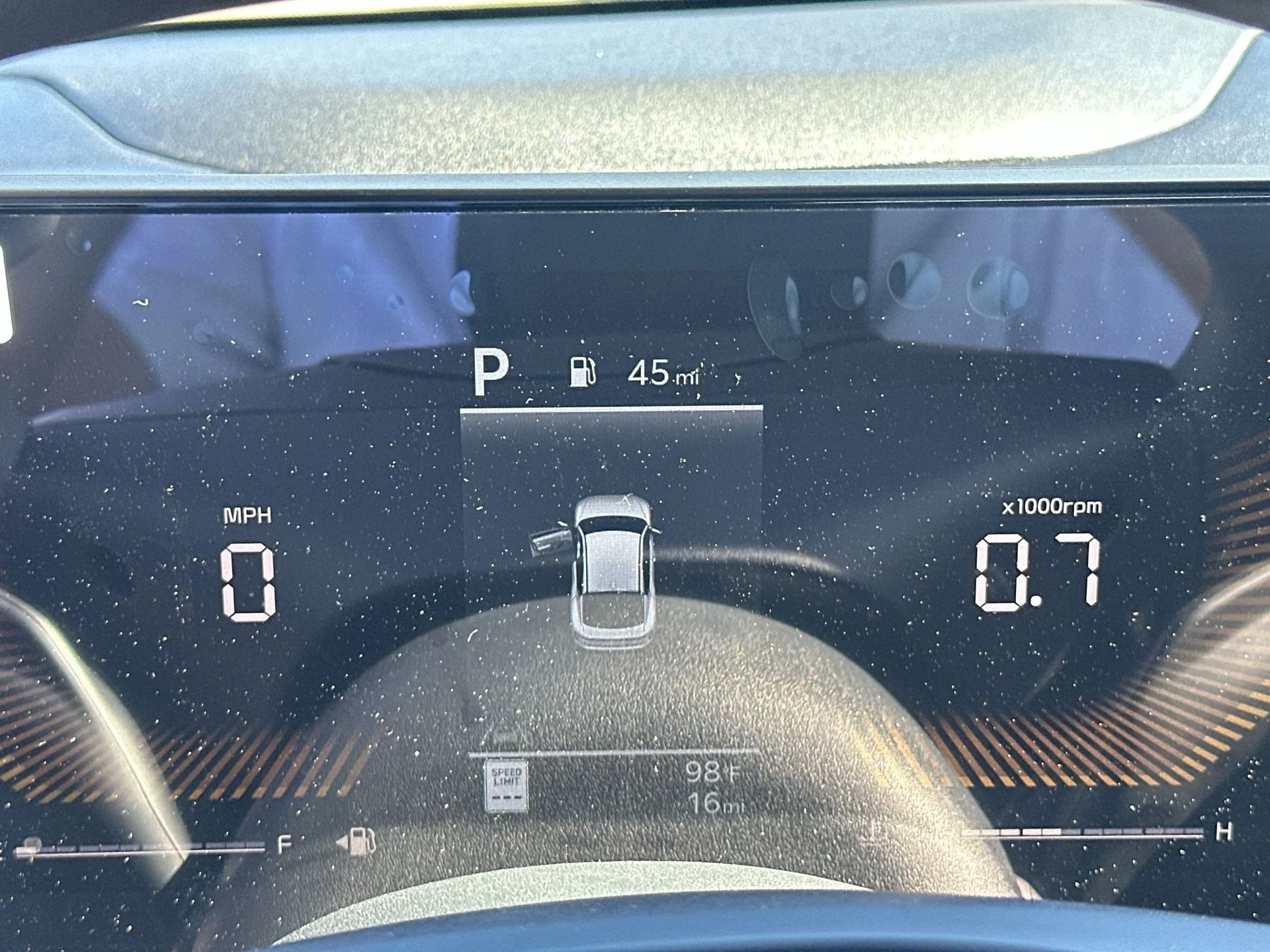 New 2027 Terrain Brown Kia X-Line S image 12