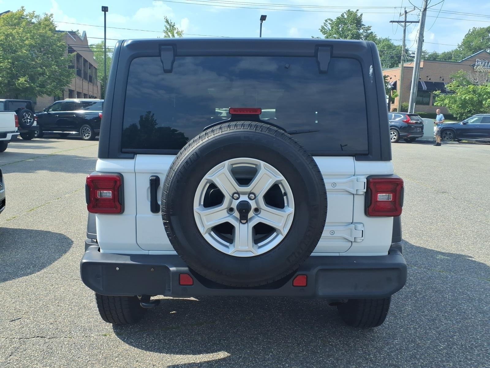 Used 2021 Bright White Clearcoat Jeep Unlimited Sport S image 6