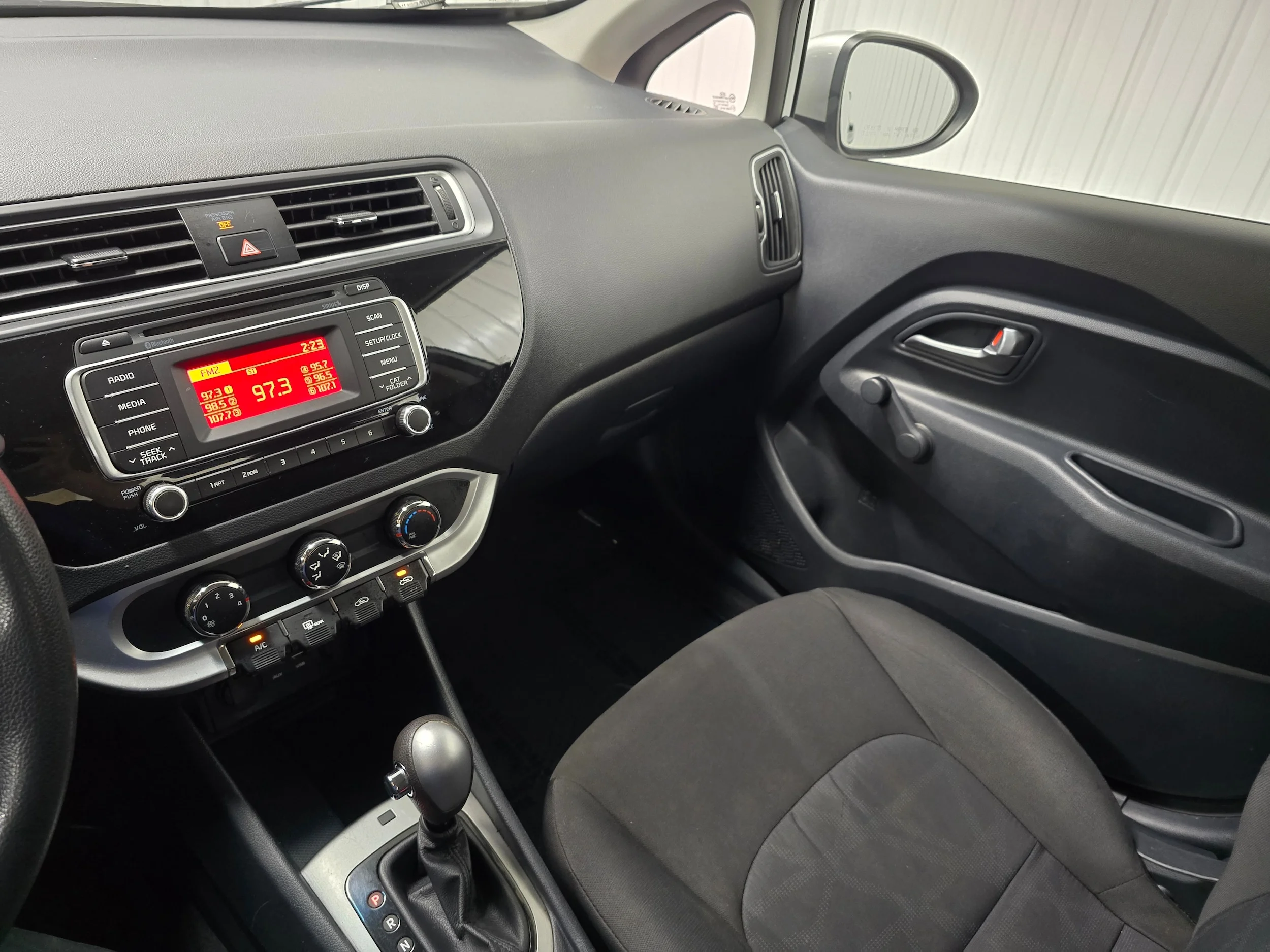 Used 2016 Bright Silver Kia LX FWD image 29