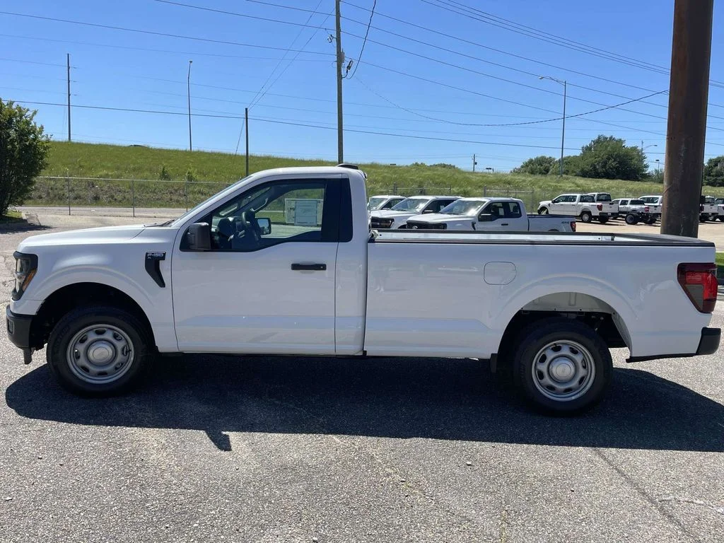 New 2026 White Ford XL image 6