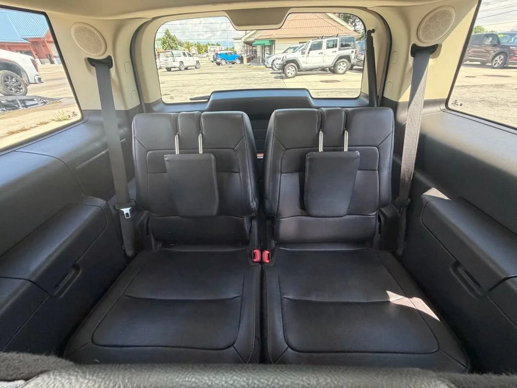 Used 2019 White Ford Limited image 20
