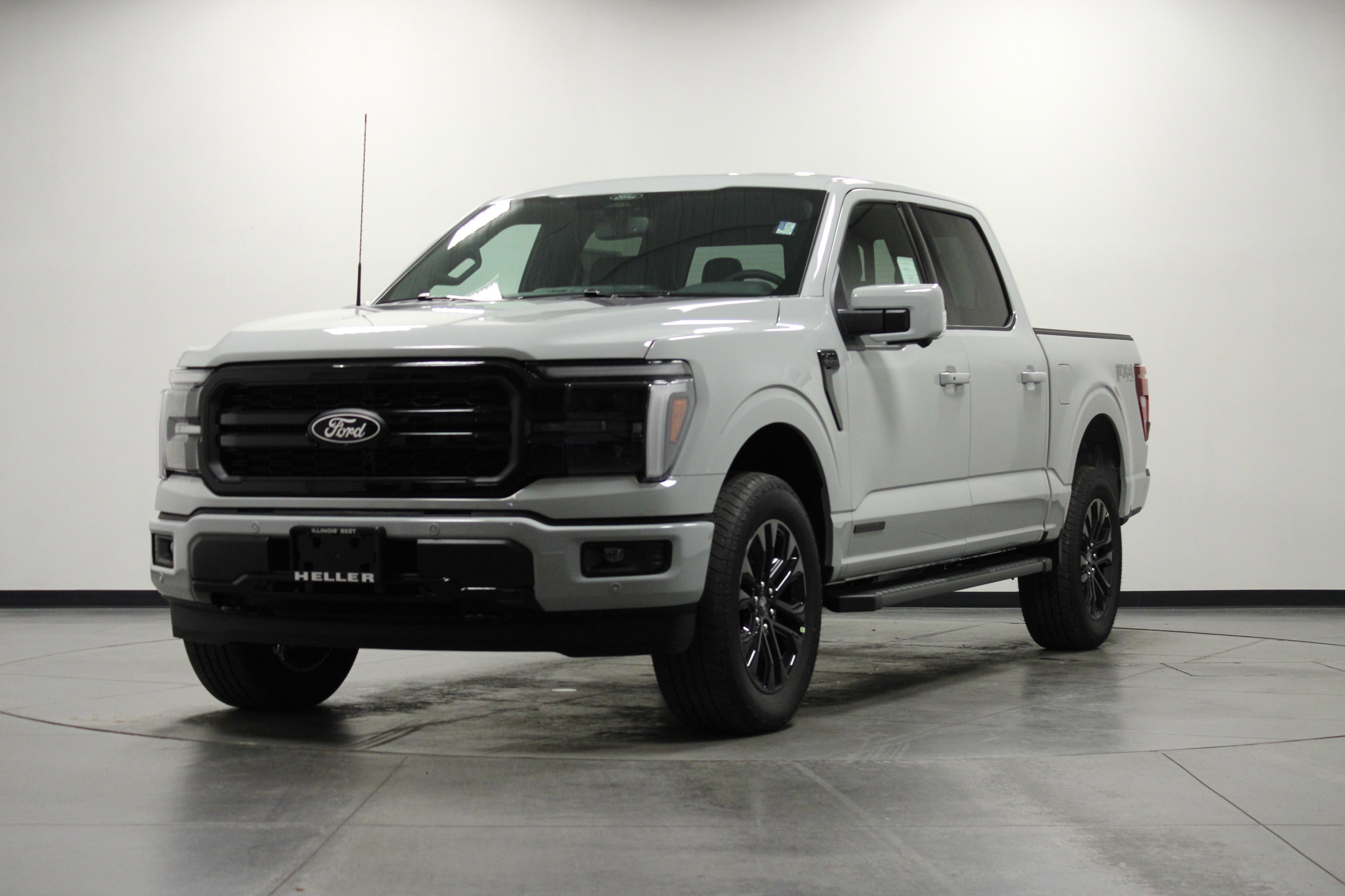 New 2026 Avalanche Ford LARIAT image 8