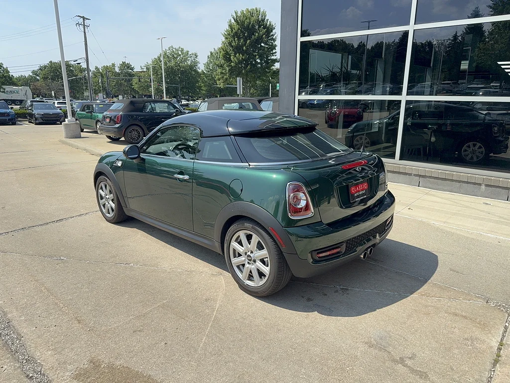 Used 2013 British Racing Green II Metallic MINI Cooper S image 3