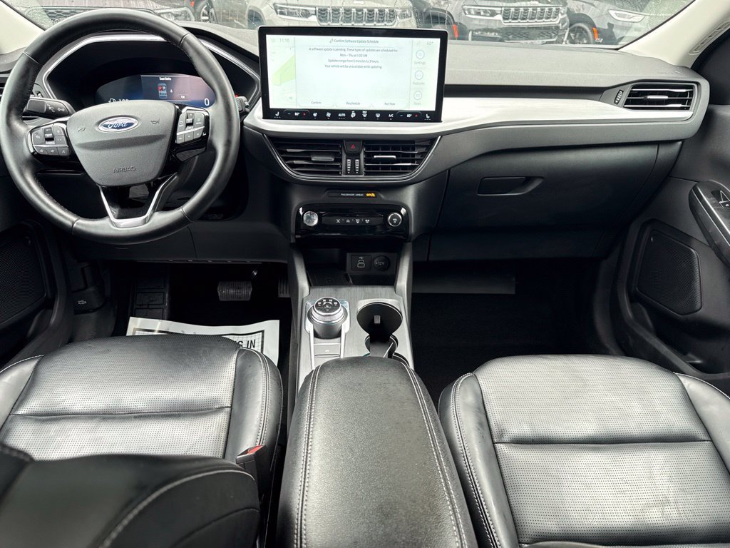 Used 2025 Gray Ford Platinum image 17