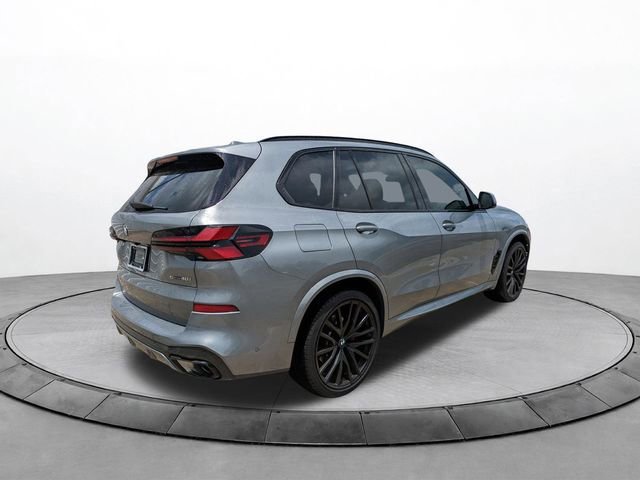 Used 2024 Skyscraper Grey Metallic BMW sDrive40i image 4