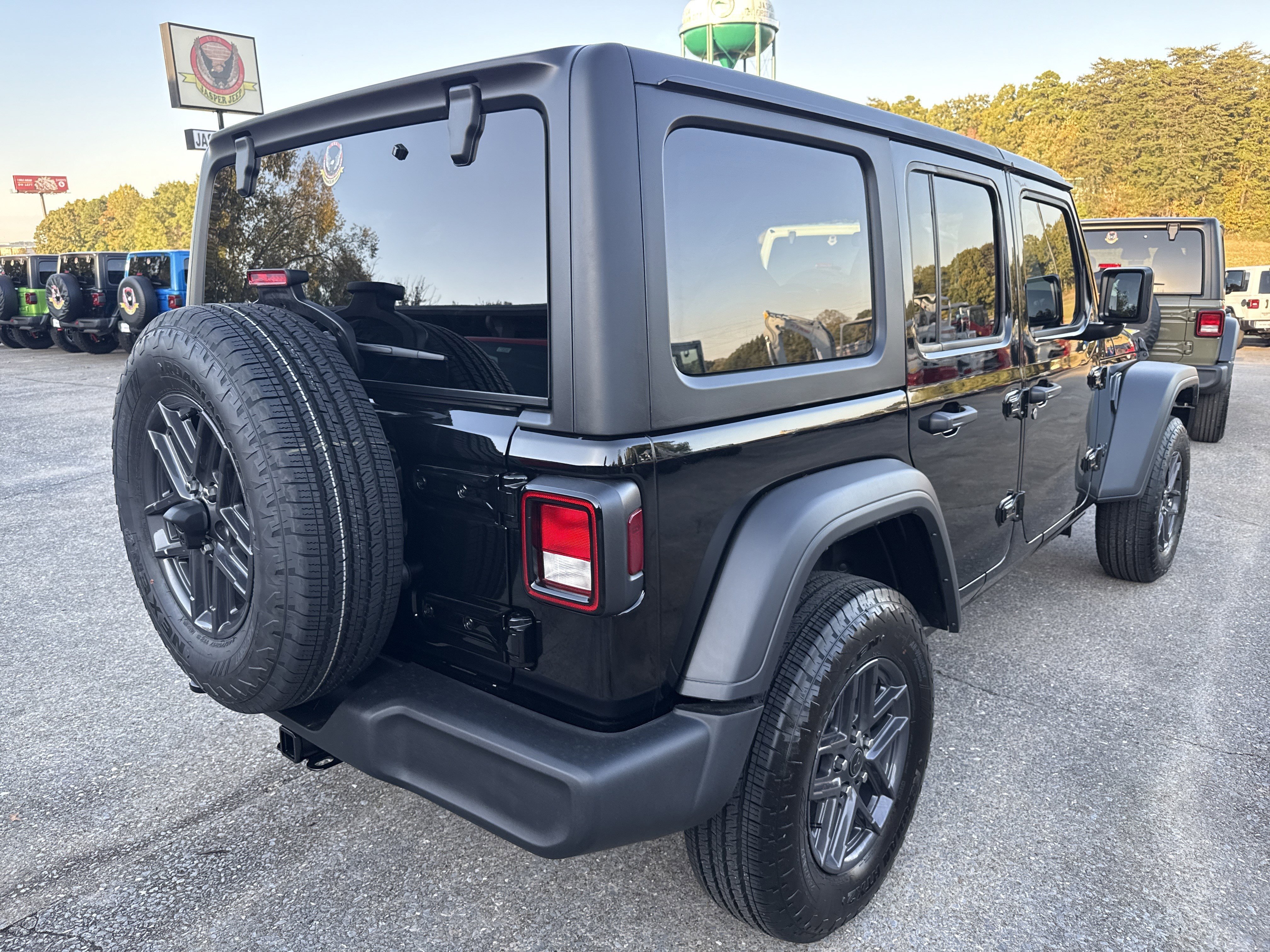 New 2026 Black Clear-Coat Exterior Paint Jeep Sport S image 7