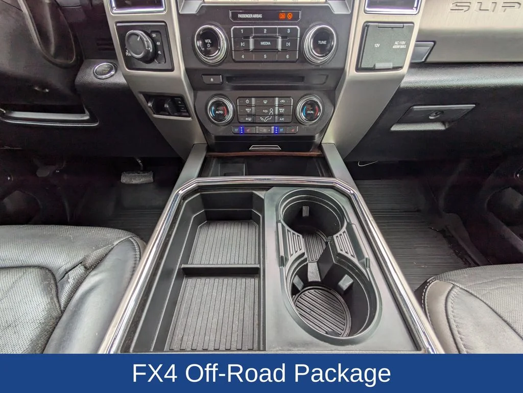Used 2017 Magnetic Metallic Ford Platinum image 22