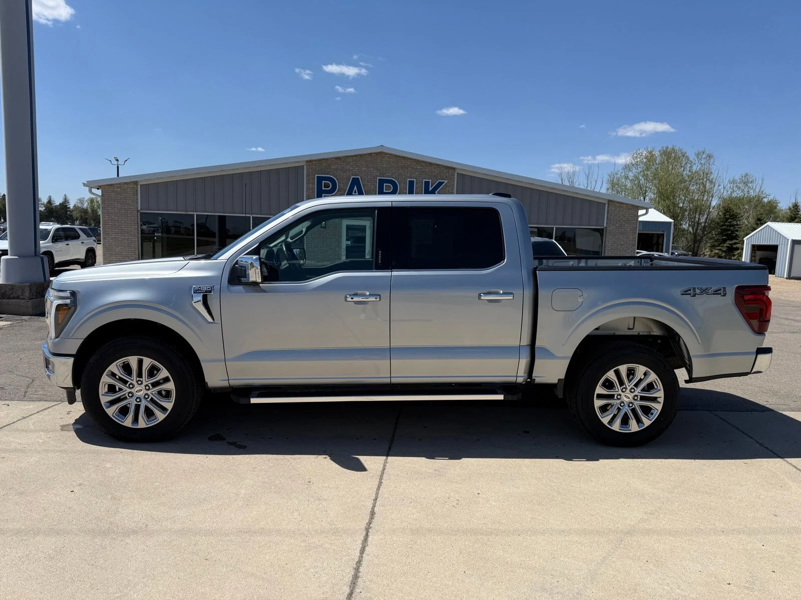 2024 Ford F-150 Lariat - Photo 3
