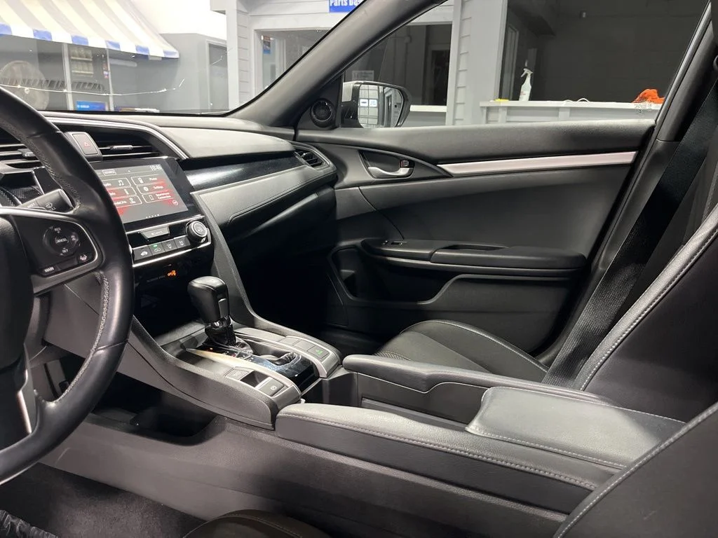 2019 Honda Civic Sport - Photo 14