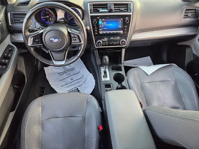 Used 2019 Gray Subaru 2.5i Premium image 9