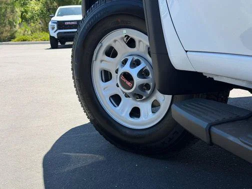 New 2026 Summit White GMC Pro image 15