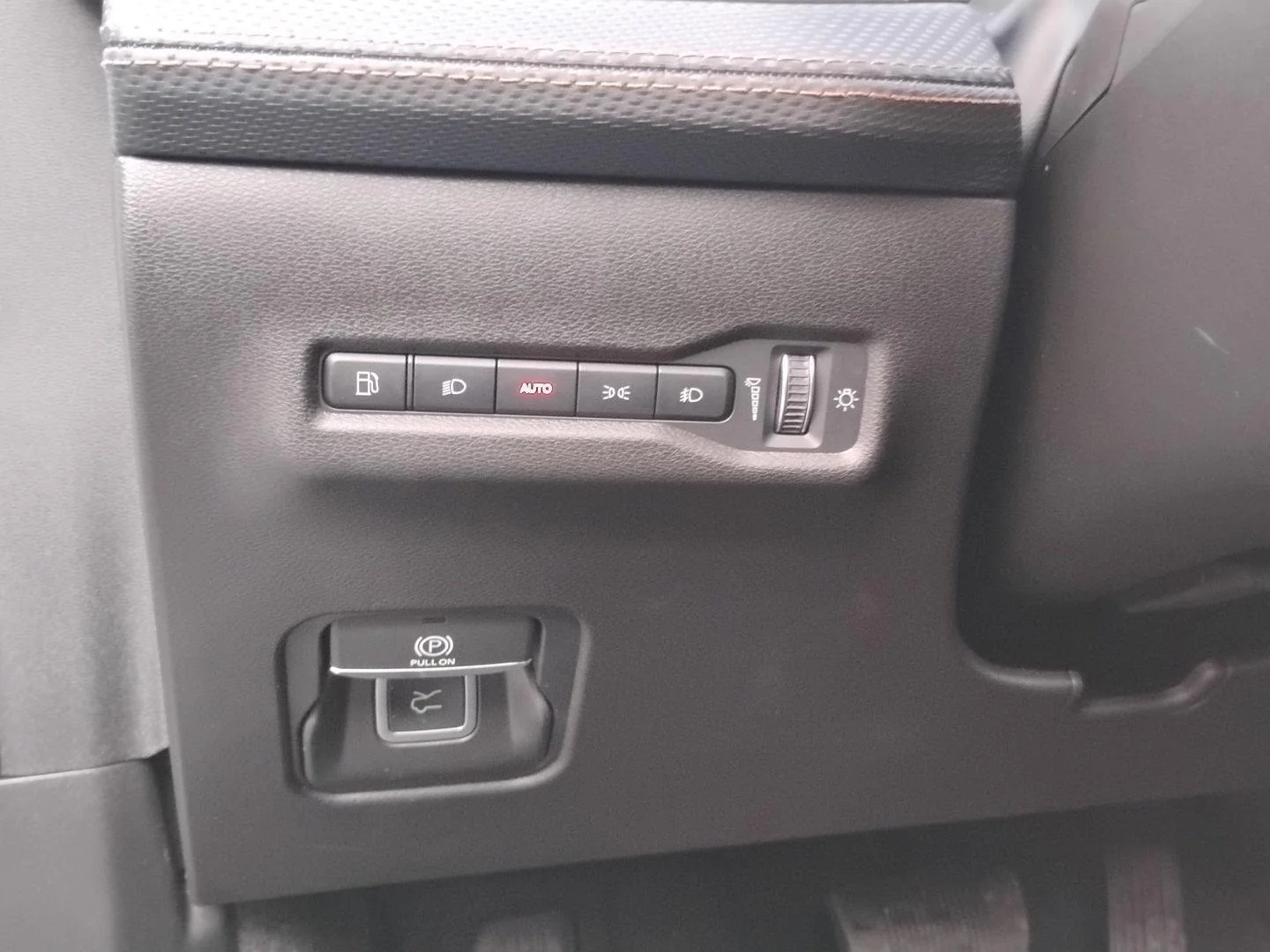 2026 Jeep Cherokee Limited - Photo 14