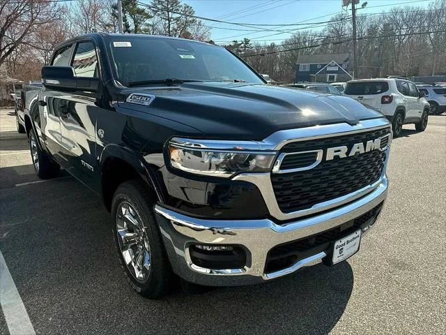 New 2026 Diamond Black Crystal Pearl-Coat Exterior Paint RAM BIG HORN image 5