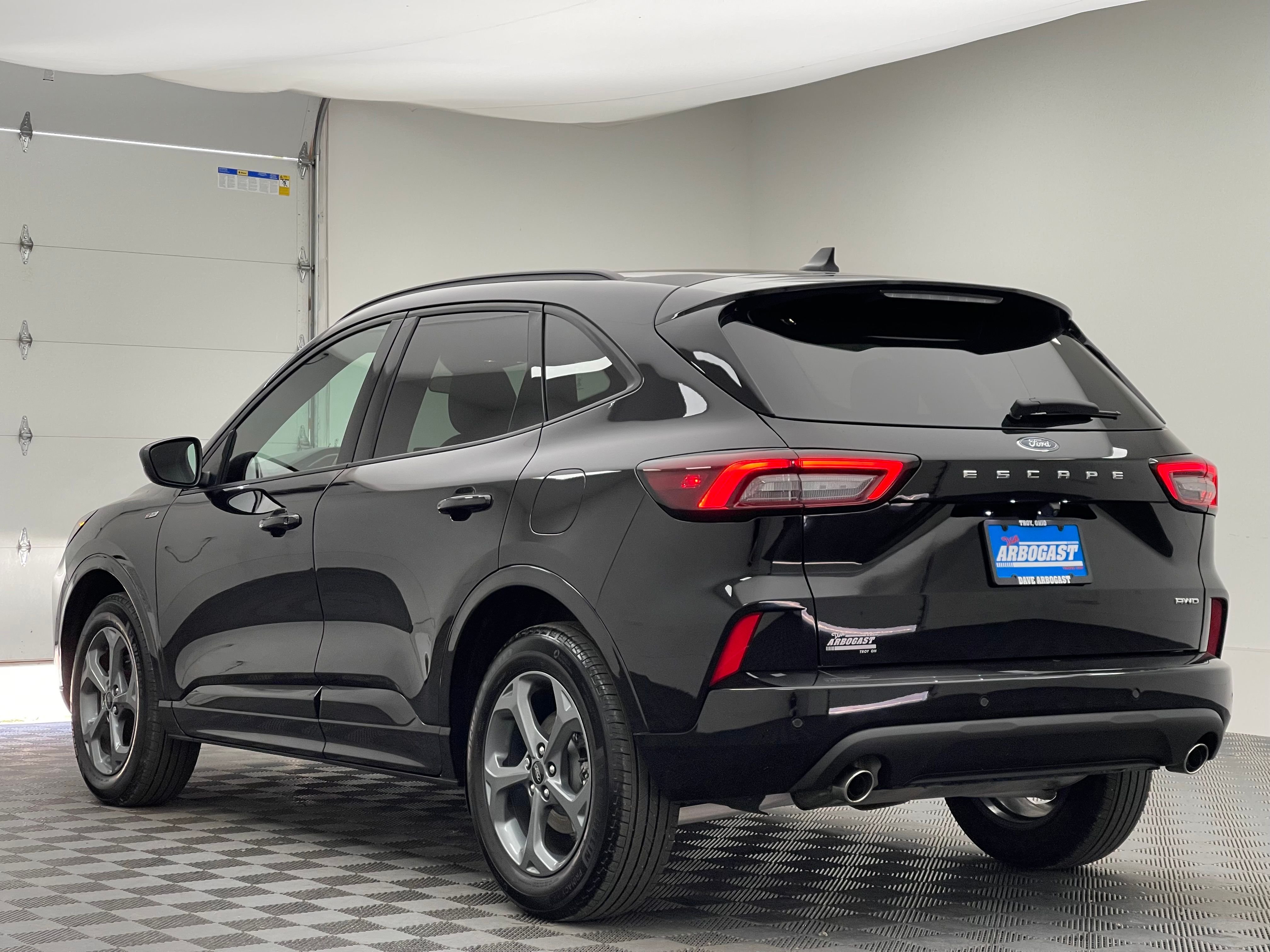 Used 2024 Black Metallic Ford ST-Line image 11