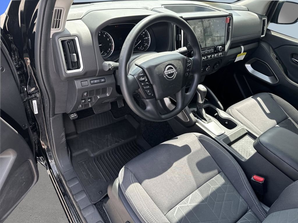 Used 2025 Super Black Nissan SV image 11