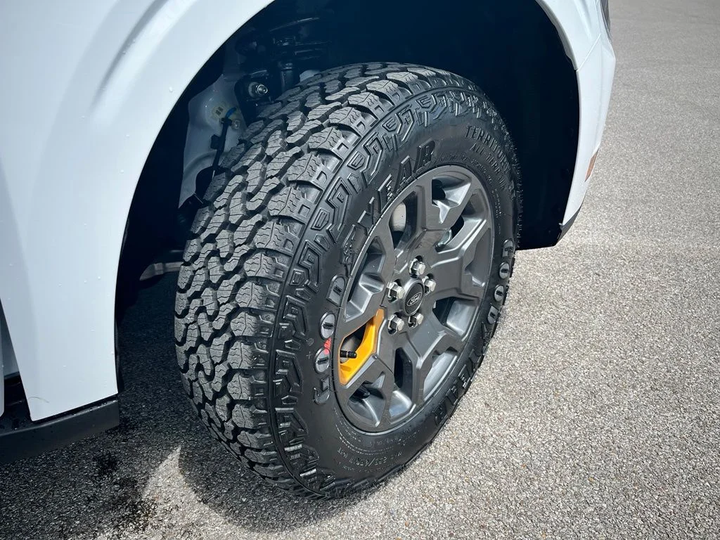 New 2026 White Ford Tremor image 6
