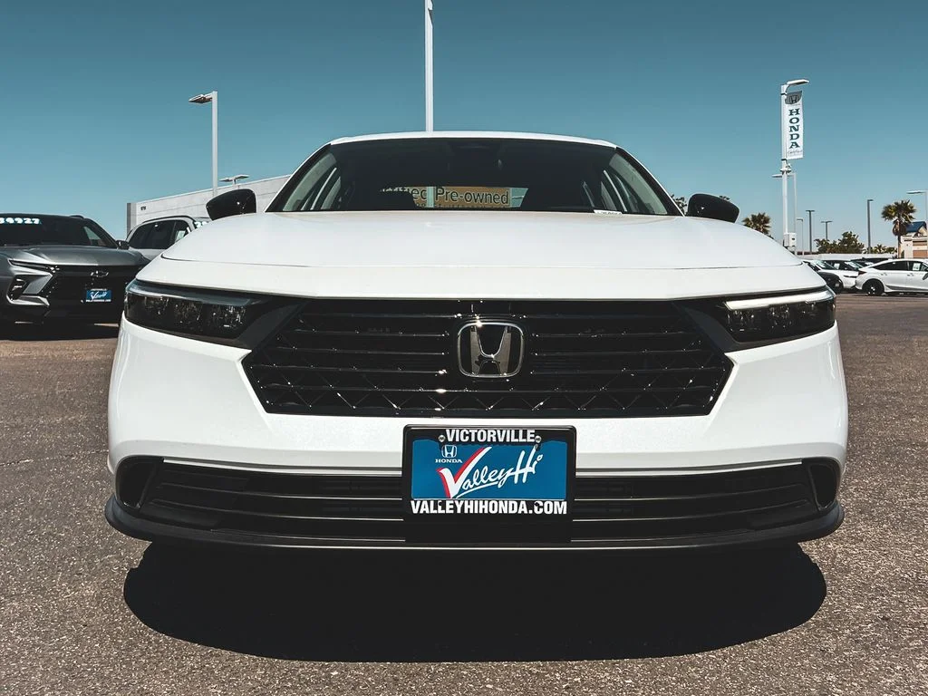 New 2026 Platinum White Pearl Honda SE image 9