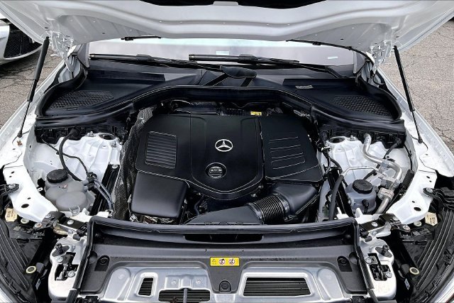 Certified Used 2024 White Mercedes-Benz GLC 300 Coupe image 26