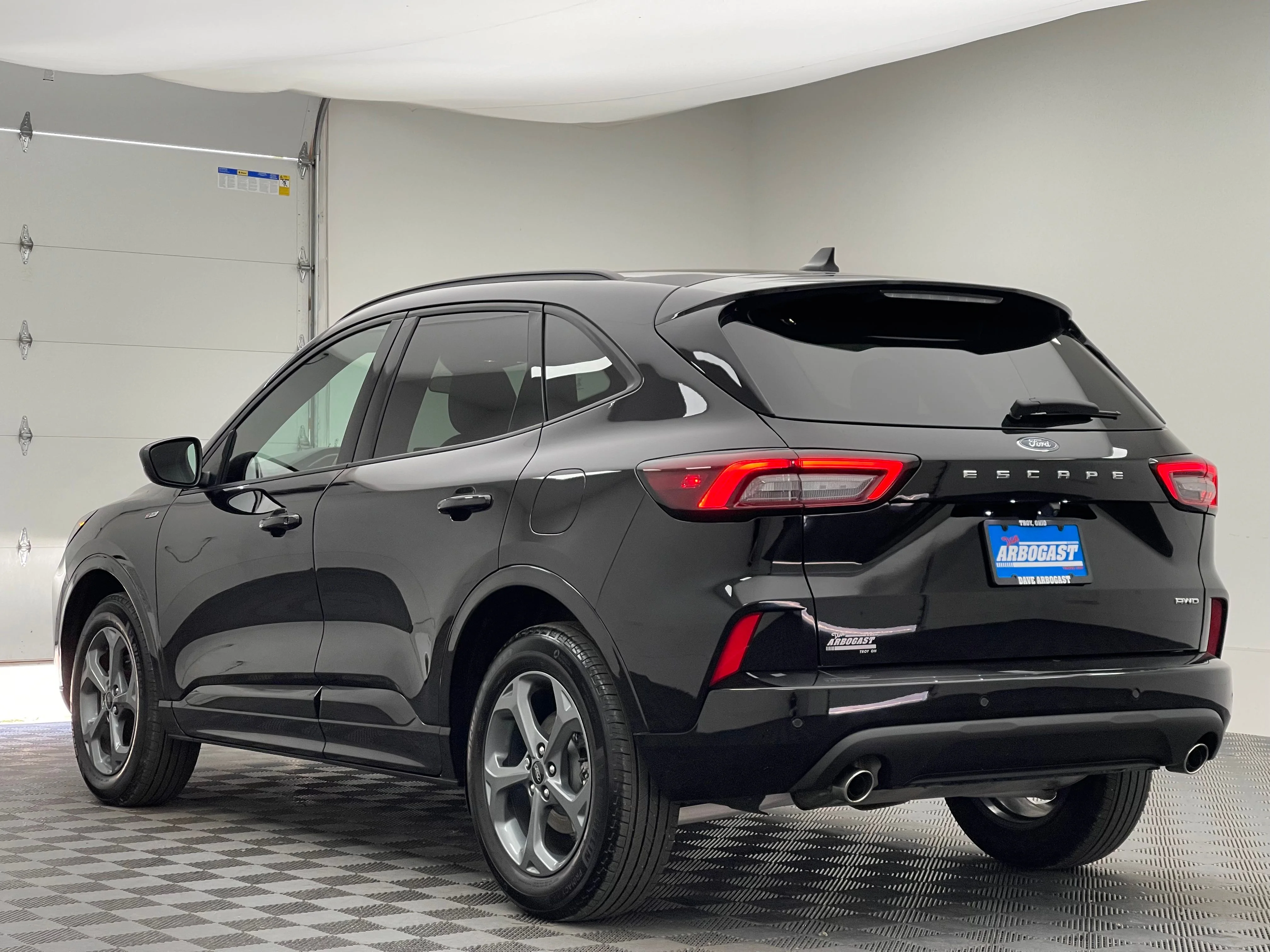 Used 2024 Black Metallic Ford ST-Line image 11