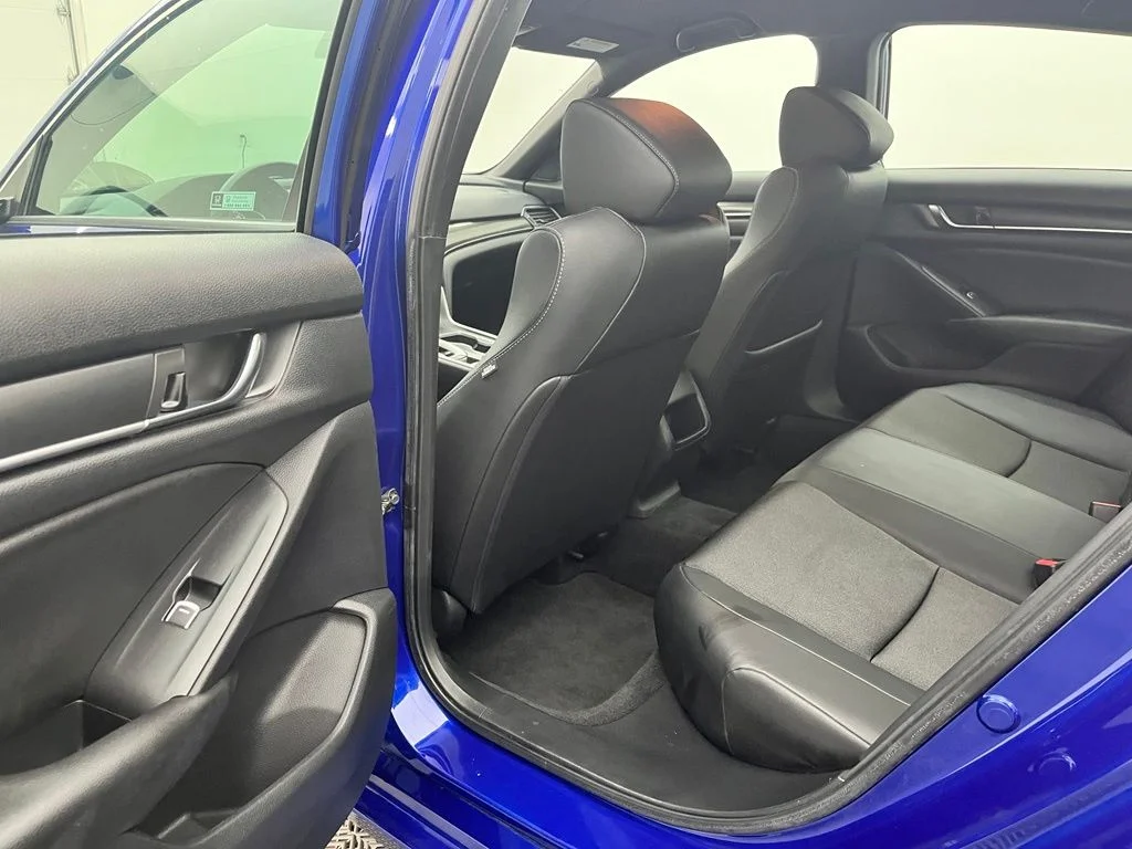 Used 2019 Blue Honda Sport image 36