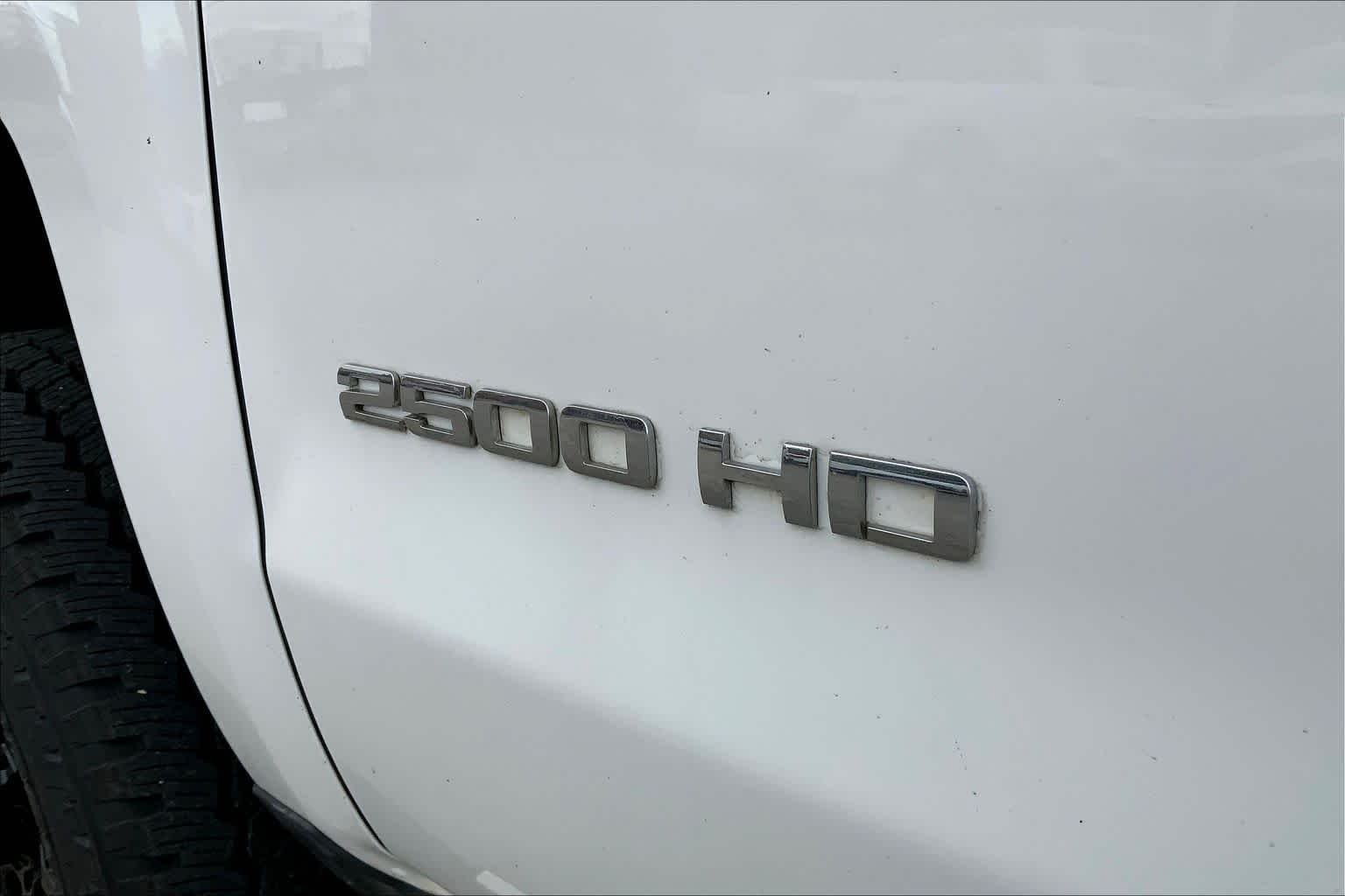 Used 2015 Summit White Chevrolet Work Truck image 9