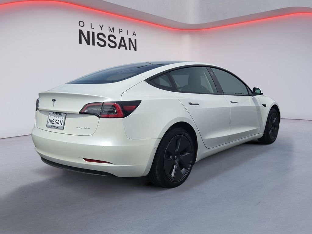 Used 2022 White Tesla Long Range image 5