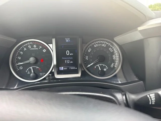 Certified Used 2022 Silver Toyota SR5 image 28