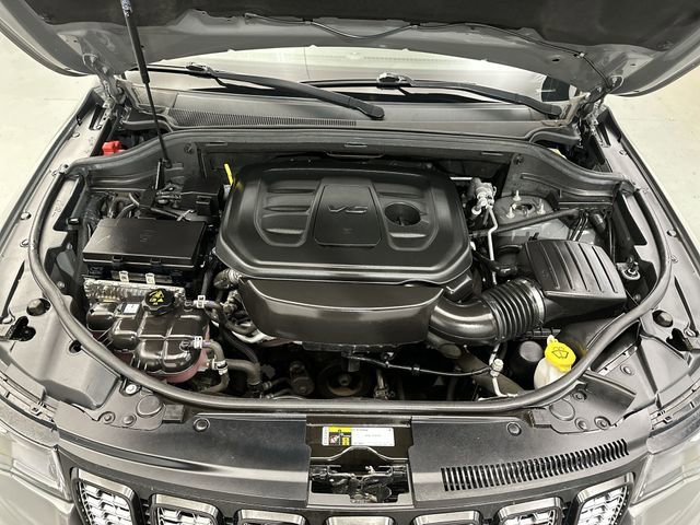 Used 2019 Gray Jeep Altitude image 21