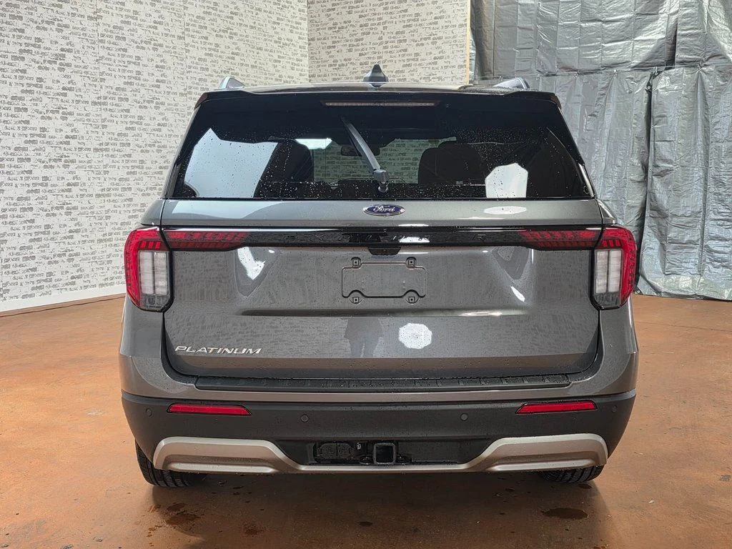 New 2026 Gray Ford Platinum image 7