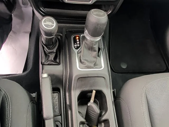 Used 2022 Gray Jeep Unlimited Sport image 23