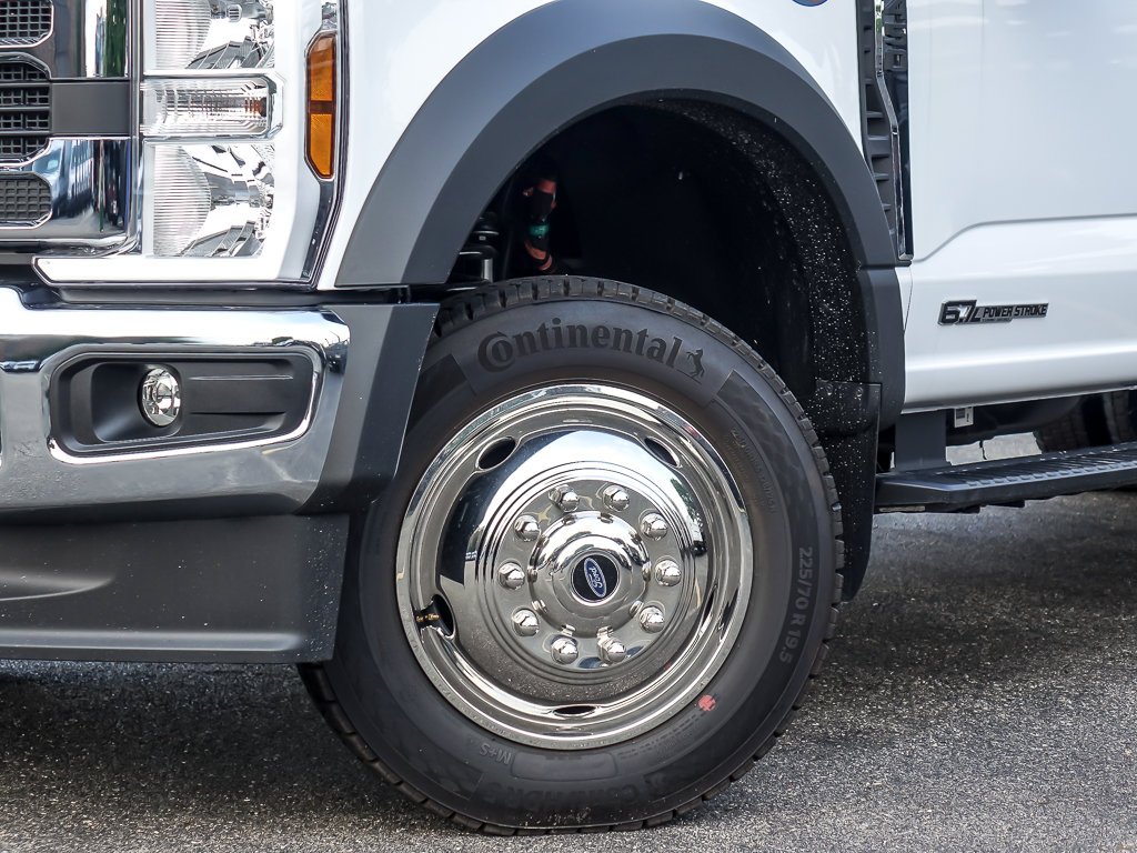 New 2026 Oxford White Ford XL image 3