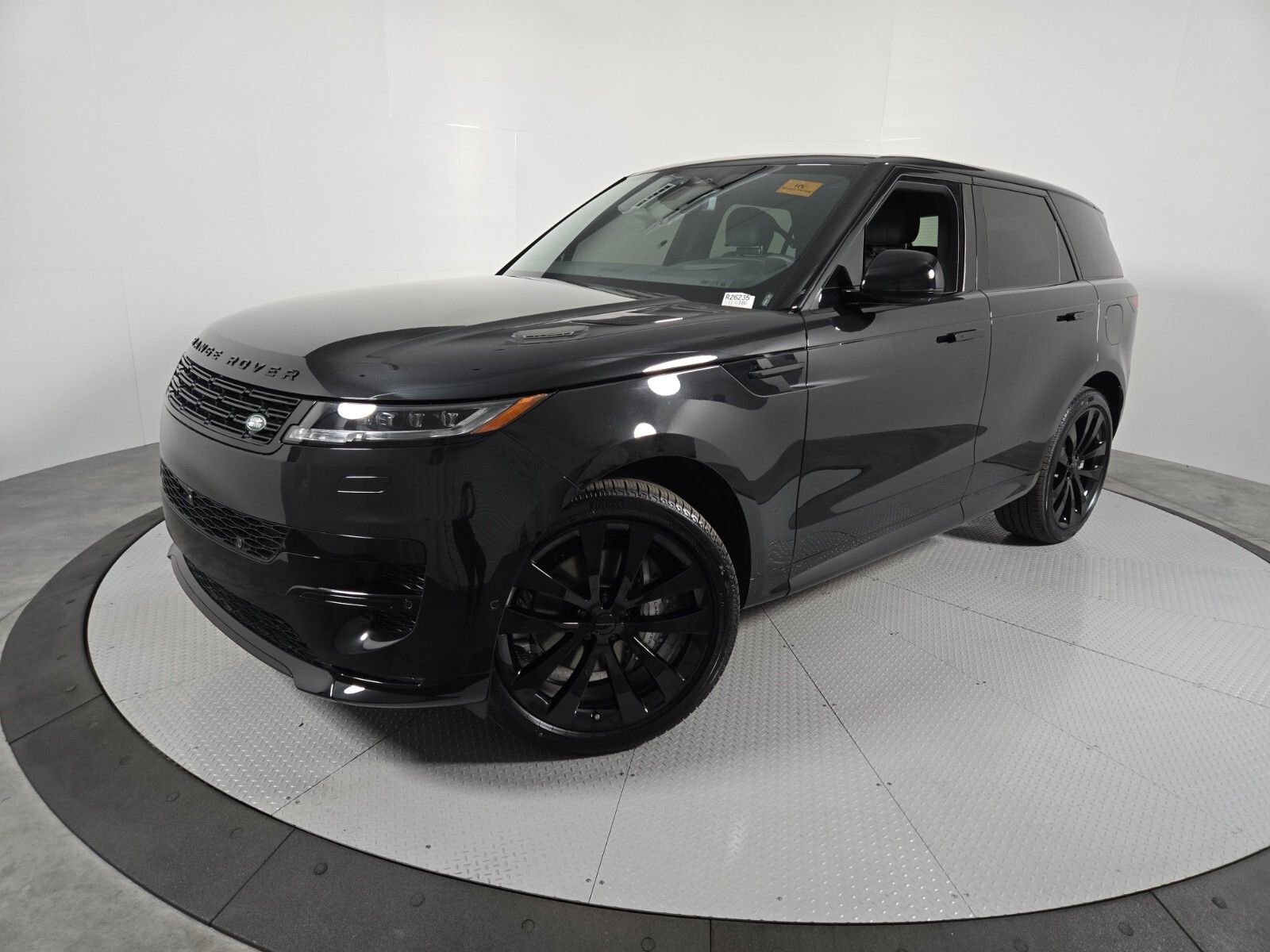 New 2026 Santorini Black Land Rover Dynamic SE image 1