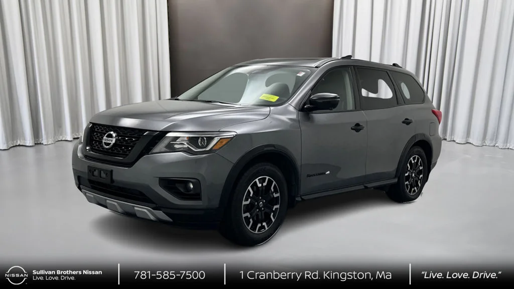Certified Used 2020 Gray Nissan SL image 1