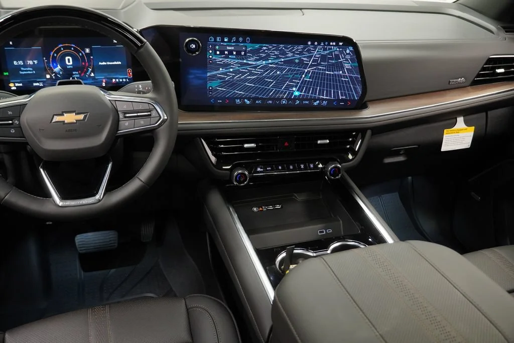 New 2026 Black Chevrolet High Country image 17