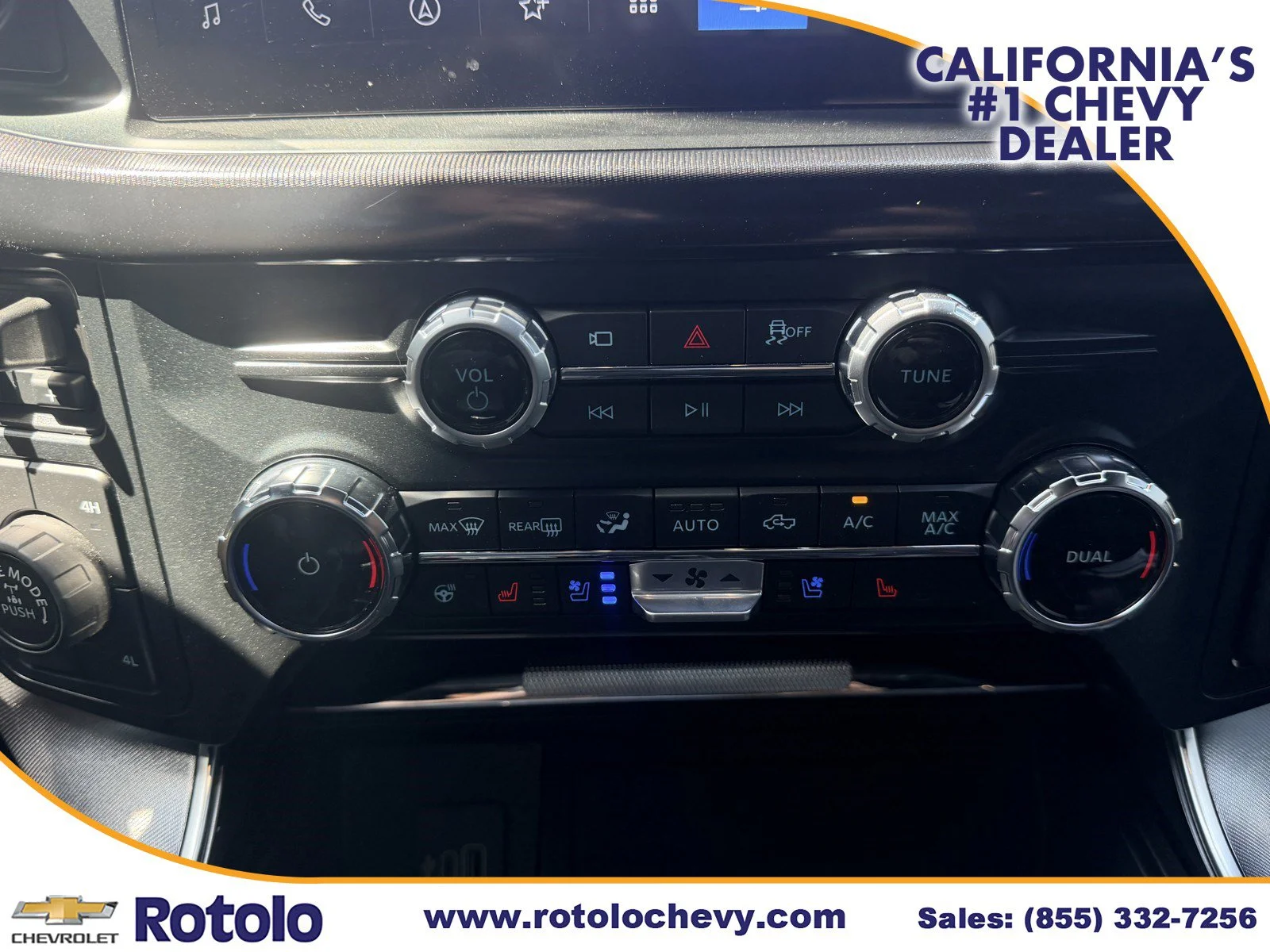 Used 2025 SPACE WHITE METAL Ford Raptor image 22