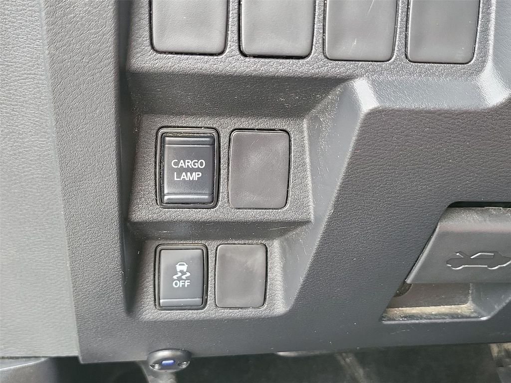 2022 Nissan Frontier SV - Photo 10