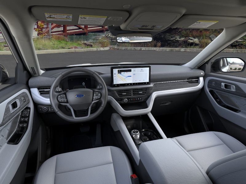 New 2026 Space White Metallic Ford Platinum™ image 11