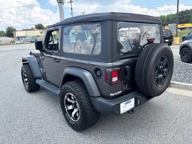 Used 2020 Gray Jeep Sport image 6