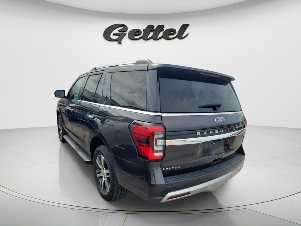 Used 2024 Gray Ford Limited image 4