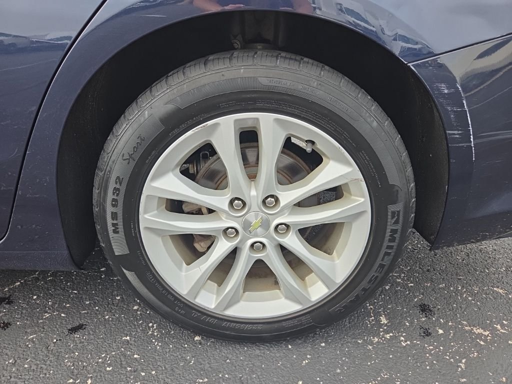 Used 2016 Blue Chevrolet LT image 18