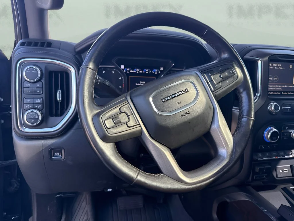 Used 2020 Black GMC Denali image 11