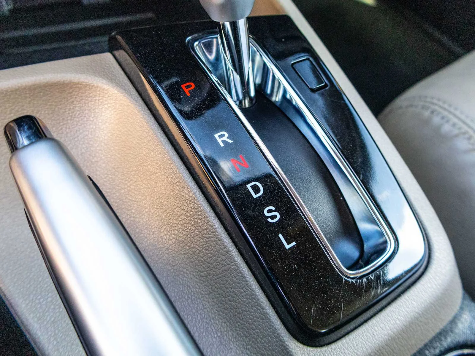 Used 2015  Honda EX-L image 24