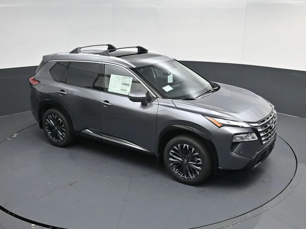 New 2026 Gray Nissan Platinum image 40