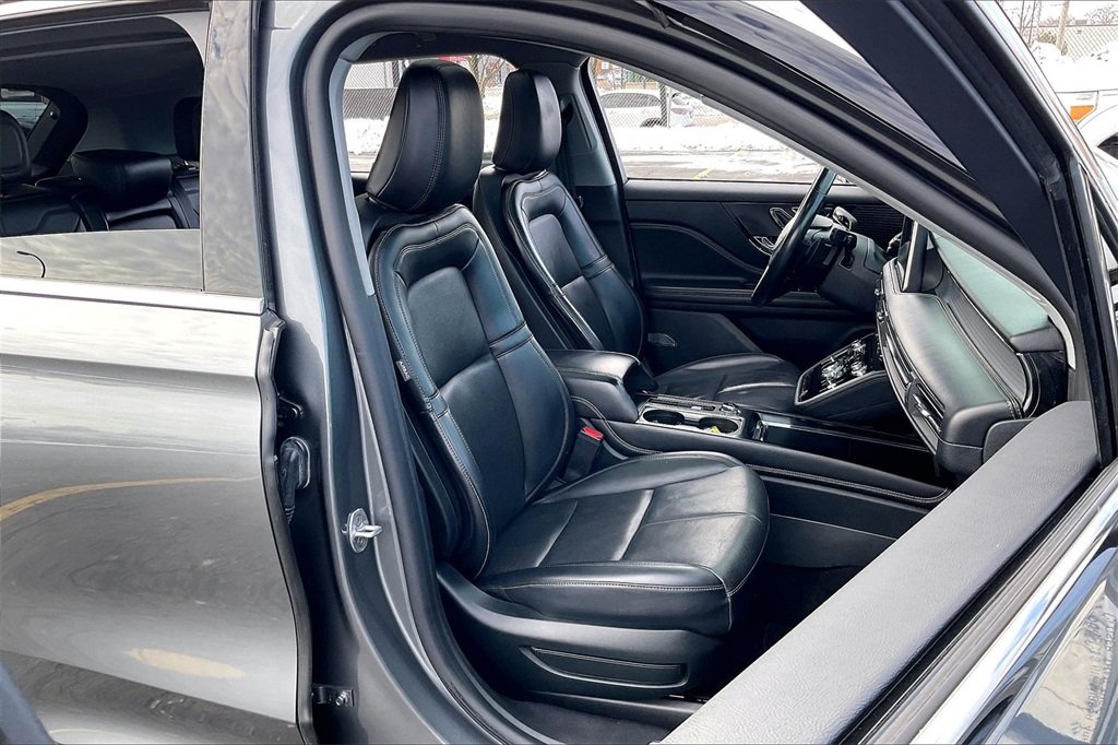 2022 LINCOLN CORSAIR - Image 5