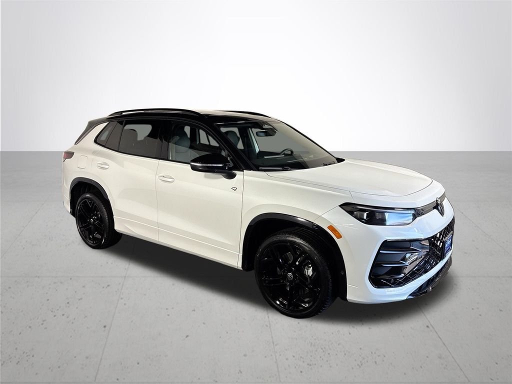 New 2026 Opal White w/Deep Black Roof Volkswagen 2.0T SE R-Line Black image 4