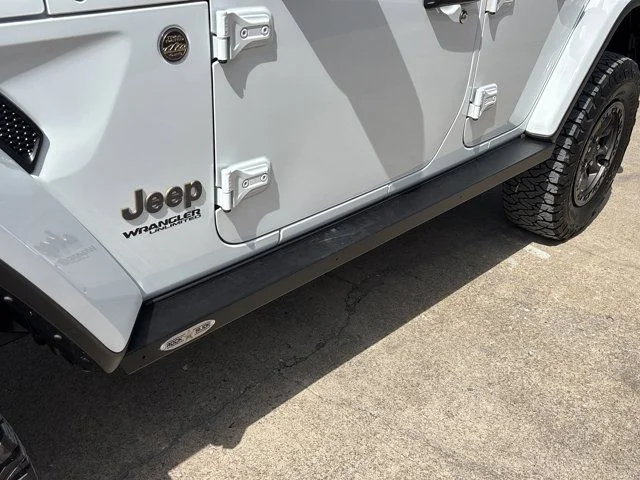 Used 2022 White Jeep Unlimited Rubicon 392 image 16
