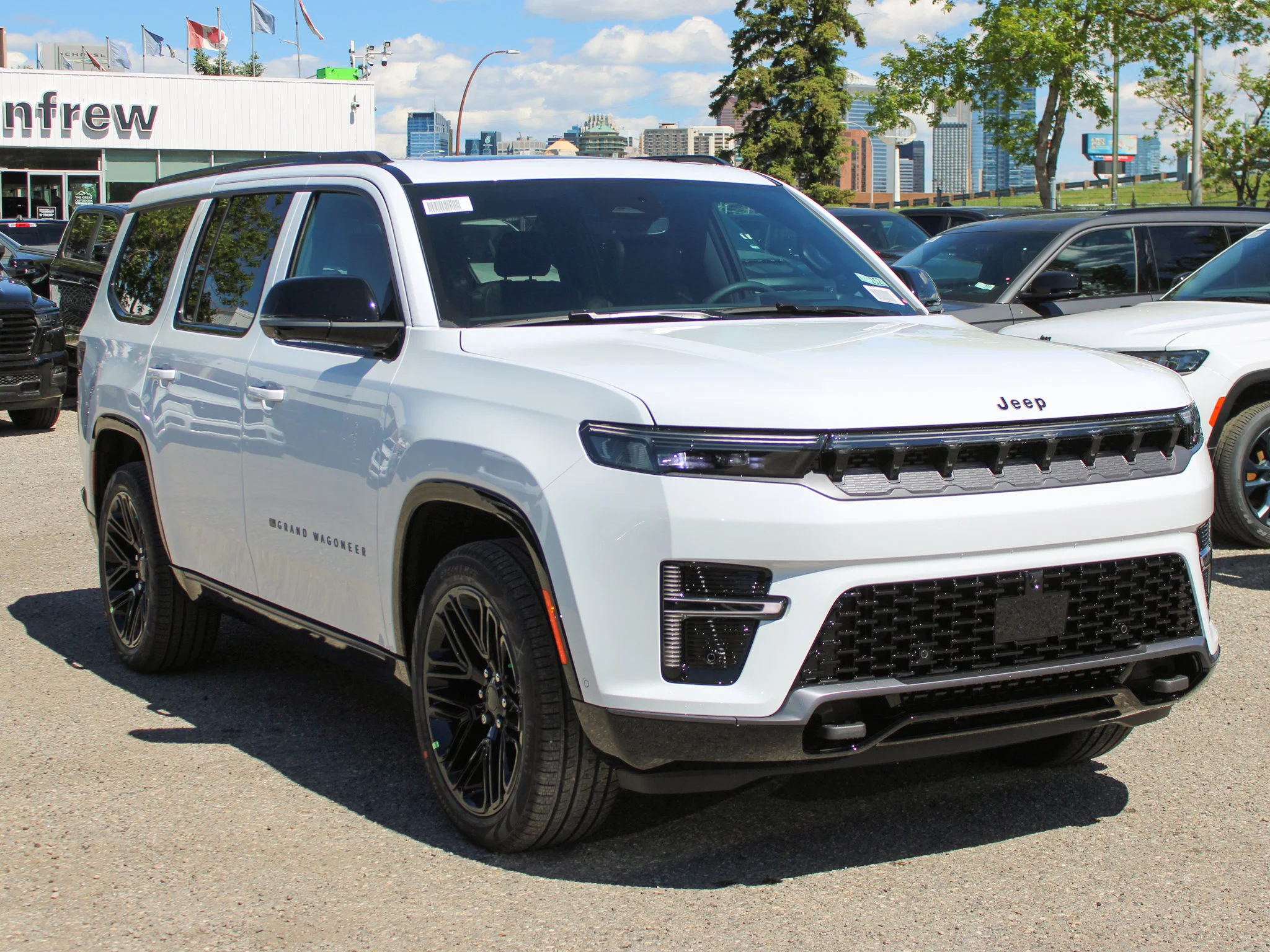 Used 2026 White Jeep Limited Reserve* 4x4, HD Trailer Tow Pkg, HUD, McIntosh Audio image 7