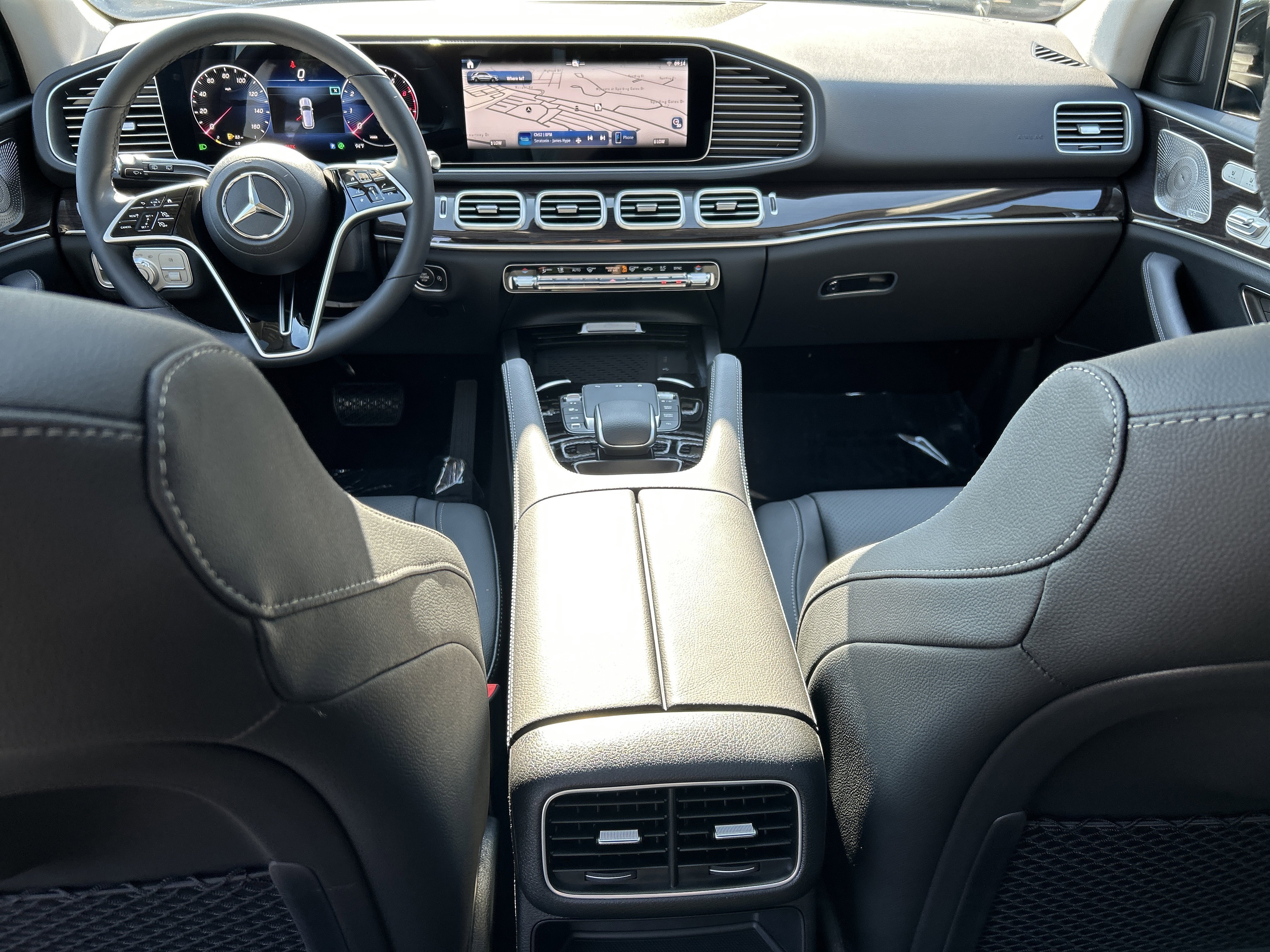 New 2026 Black Mercedes-Benz GLE 450 4MATIC® SUV image 22